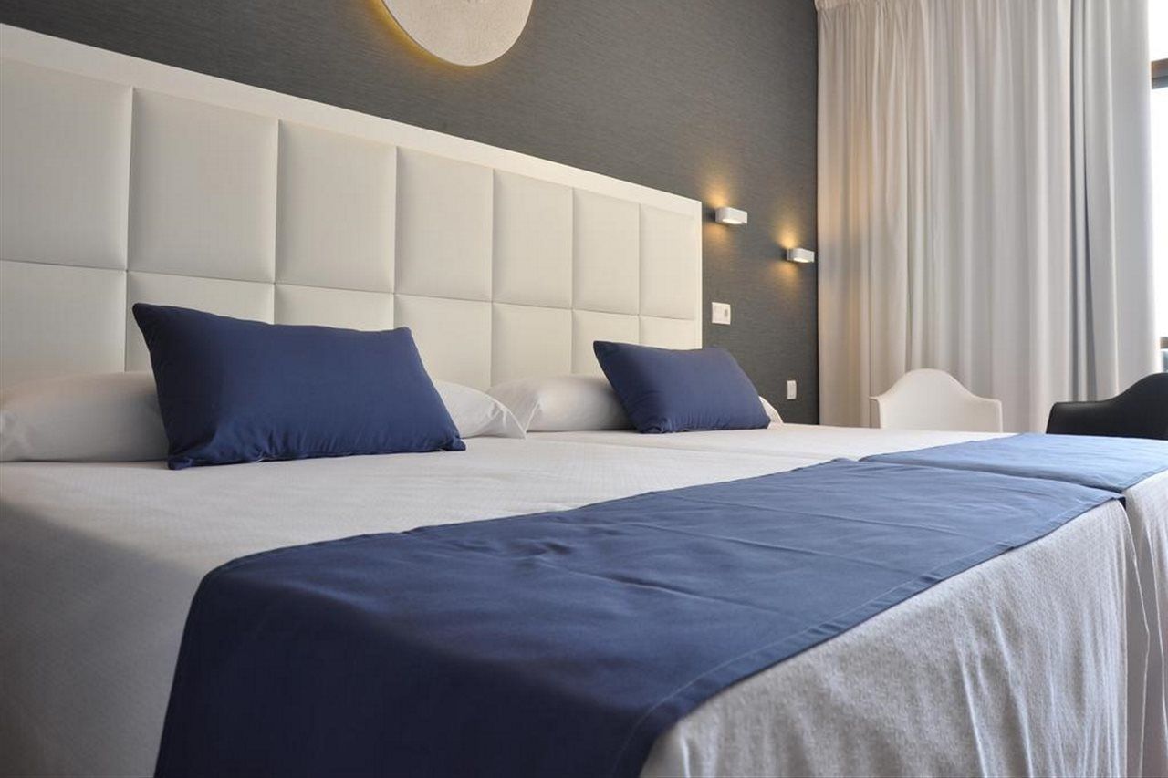 Hotel Evenia Olympic Garden Lloret de Mar Esterno foto